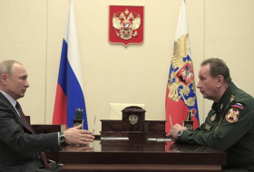 Путин разрешил Росгвардии включать в свой состав ополчение