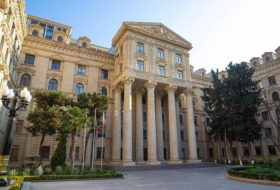 МИД Азербайджана: Призываем французскую сторону прекратить вмешательство во внутренние дела Азербайджана