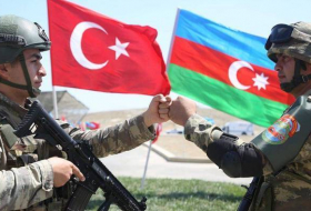 Министр обороны Азербайджана: Реформы по приведению Азербайджанской Армии в соответствие с турецкой моделью будут продолжены