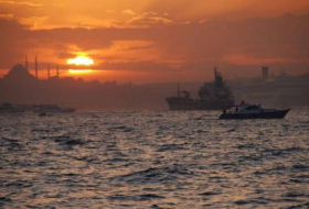 В Турции опровергли сообщения о пропуске минных тральщиков в Черное море