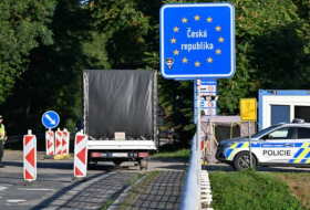Чехия продлила контроль на границе со Словакией