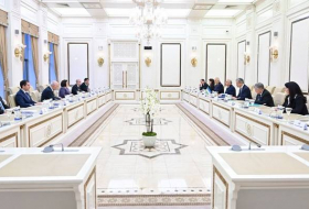 Сахиба Гафарова встретилась с первым зампредом парламента Узбекистана