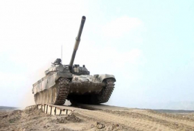 Азербайджанские танкисты повышают свой профессионализм - Видео