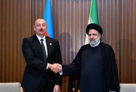 Ильхам Алиев поздравил Ибрагима Раиси