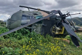 Военный вертолет совершил жесткую посадку на западе Турции