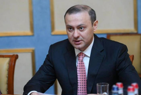 СМИ: В парламенте Армении будут проведены обсуждения по поводу выдвижения кандидатуры страны на членство в ЕС 