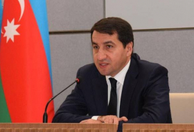 Хикмет Гаджиев: Сейчас Азербайджан и Армения близки к миру, но есть мешающие его достижению