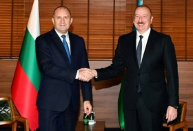 Президент Болгарии позвонил президенту Ильхаму Алиеву