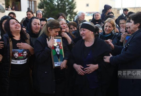 В Барде простились с 7 пропавшими без вести, убитыми в Ходжалы армянскими военными в 1992 году