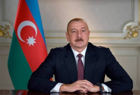 Лидер ЮАР поздравил Президента Азербайджана