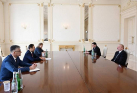 Президент Азербайджана принял генерального секретаря СВМДА
