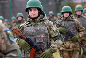 В Украине предлагают призывать женщин в армию