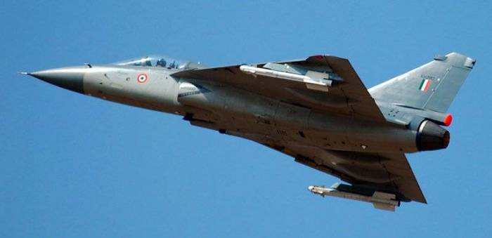 Индийские военные добились снижения цены на легкий истребитель «Теджас»