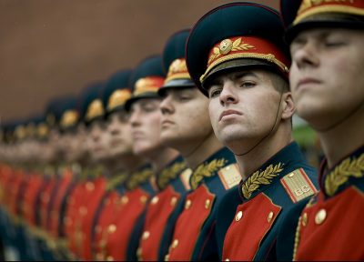 Призыв в российскую армию не будут переносить из-за коронавируса