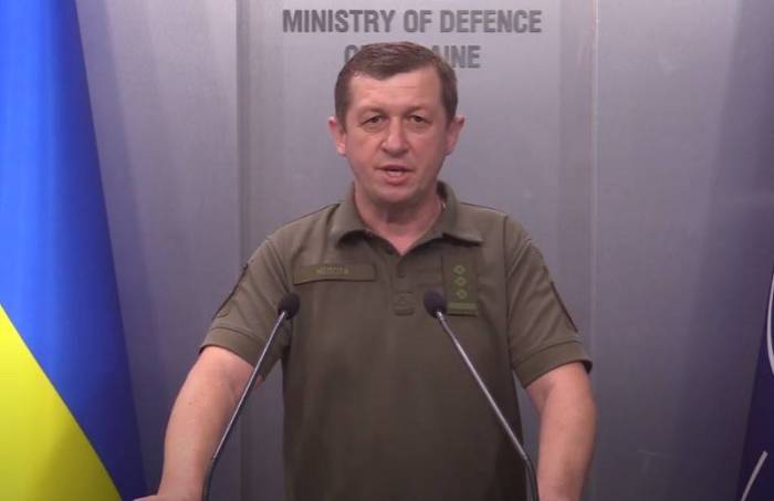 В Украине презентовали новые погоны для парадной формы военнослужащих ВСУ - ФОТО