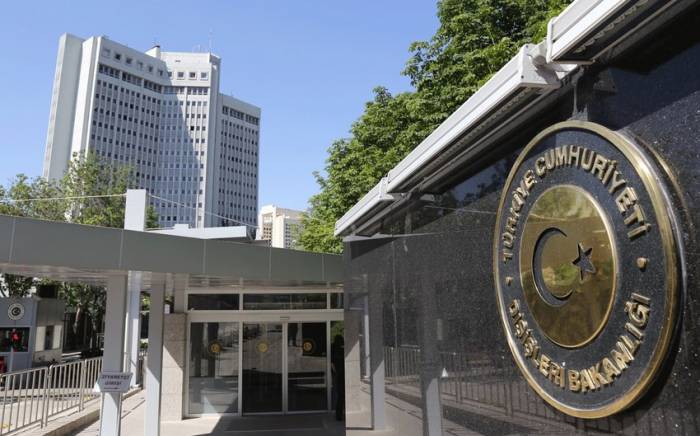 МИД Турции прокомментировал резолюцию Сената Франции по Карабаху