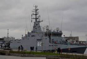 ВМС Польши получили новый тральщик
