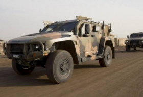 Минобороны Австралии отправило в Ирак два образца бронемашин  Hawkei