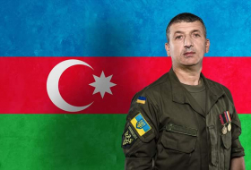 Порошенко наградил воина-азербайджанца 
