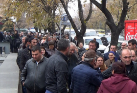 Акция протеста в Ереване: Не отправим детей в Карабах, пусть азербайджанцы нас захватят! (ВИДЕО)