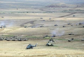 У Азербайджана мощная армия, к которой нужно относиться серьезно – СТРАХ ВЛАДИМИРА ПОГОСЯНА