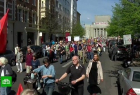 Тысячи немцев поддержали протесты против НАТО