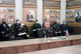 В Военной академии ВС Азербаджана проходит международная научно-практическая конференция - Фото