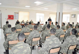 В Азербайджанской Армии проведены мероприятия по психологическому просвещению военнослужащих - Фото
