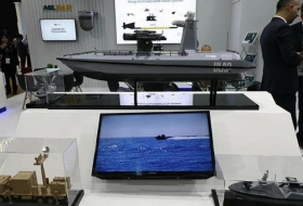 Турция провела первые испытания беспилотного катера ULAQ с отечественным двигателем - Видео